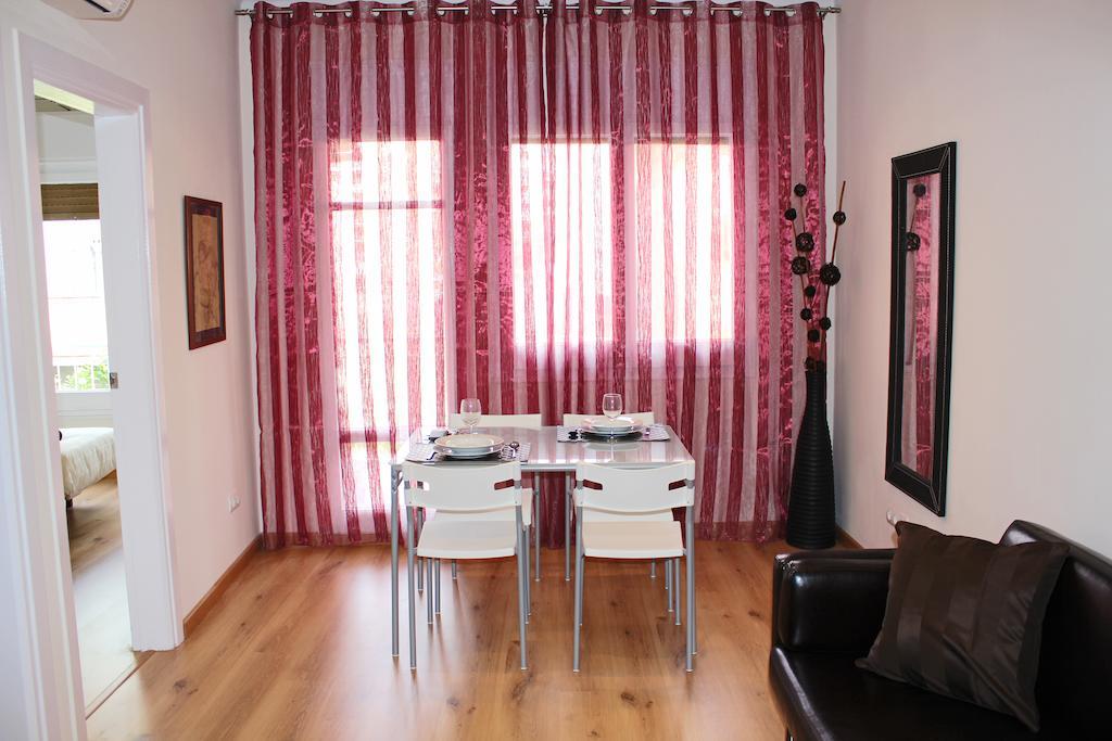 Classbedroom Gaudi Apartments Barcelone Chambre photo