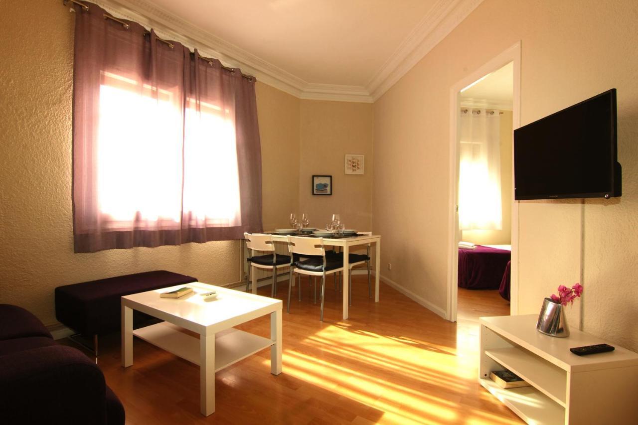 Classbedroom Gaudi Apartments Barcelone Chambre photo