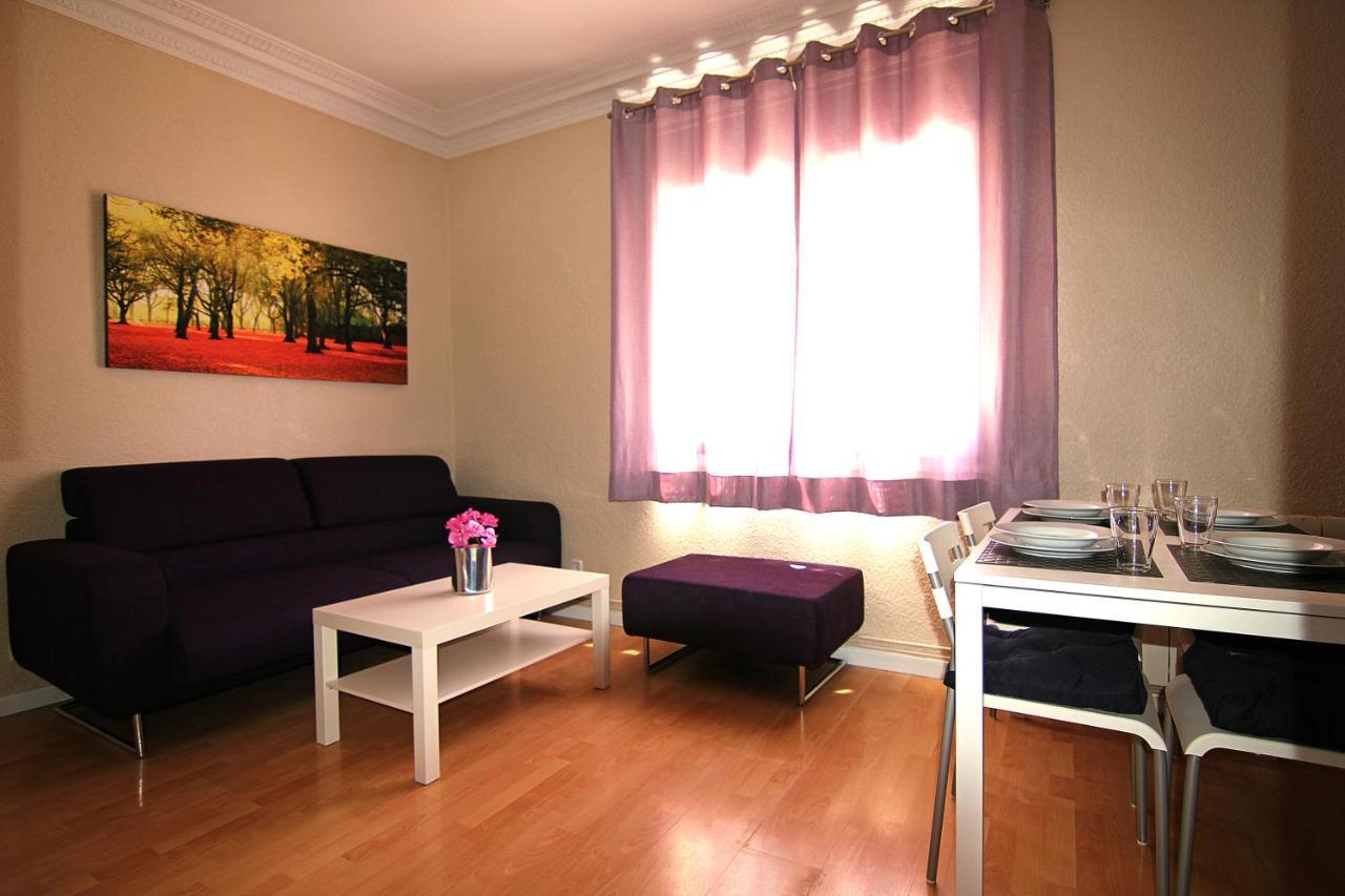 Classbedroom Gaudi Apartments Barcelone Chambre photo